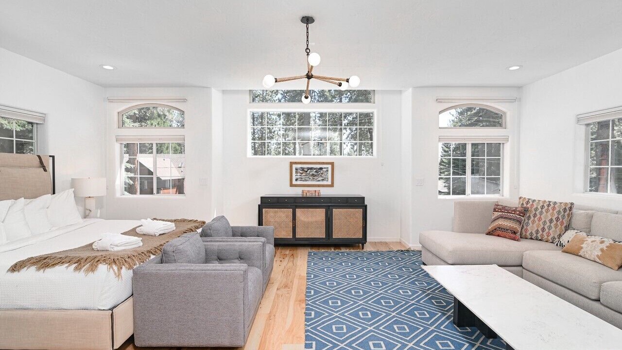 Photo of Bedroom in Skyland