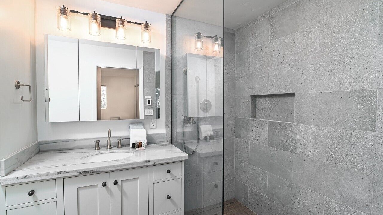 Photo of Bathroom in Skyland