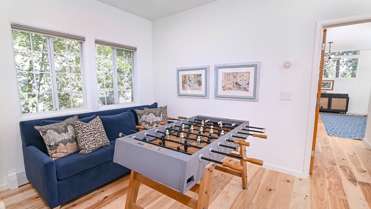 Photo of Bedroom in Skyland
