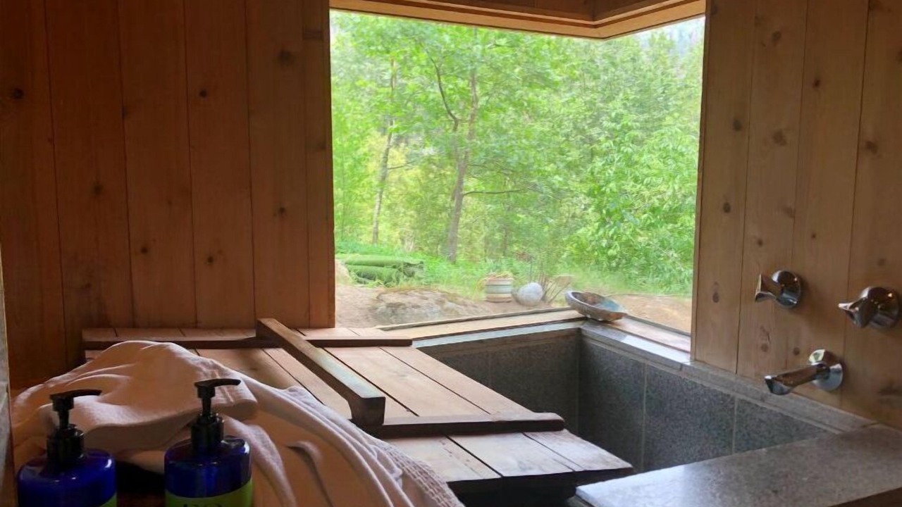 Photo of Bathroom in Cascadel Woods