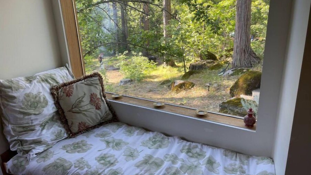 Photo of Bedroom in Cascadel Woods