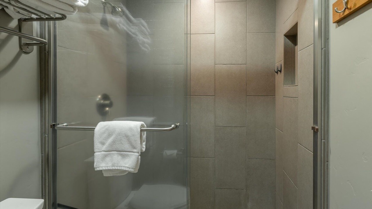 Photo of Bathroom in Lake Forest