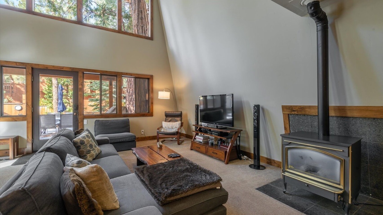 Photo of Livingroom in Lake Forest