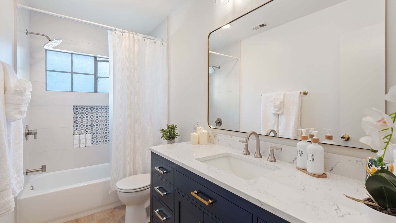 Photo of Bathroom in West Mesa