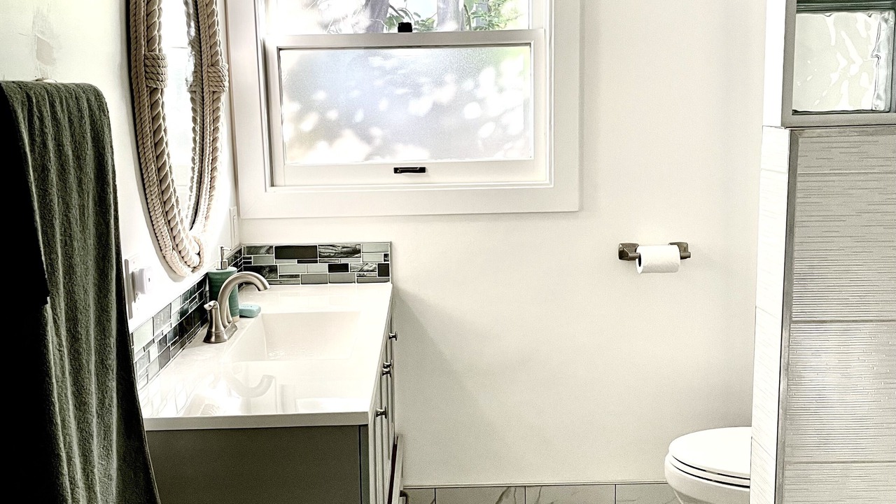 Photo of Bathroom in Campbell