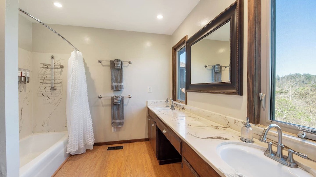 Photo of Bathroom in Larkfield-Wikiup