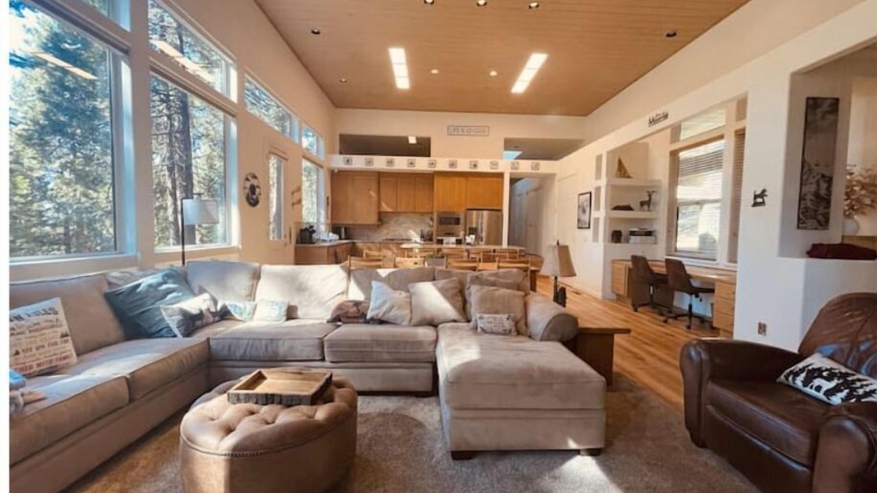 Photo of Bedroom in Shaver Lake