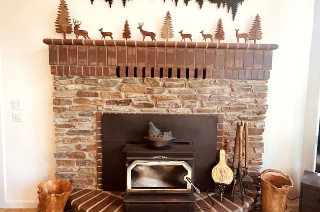 Photo of Livingroom in Shaver Lake