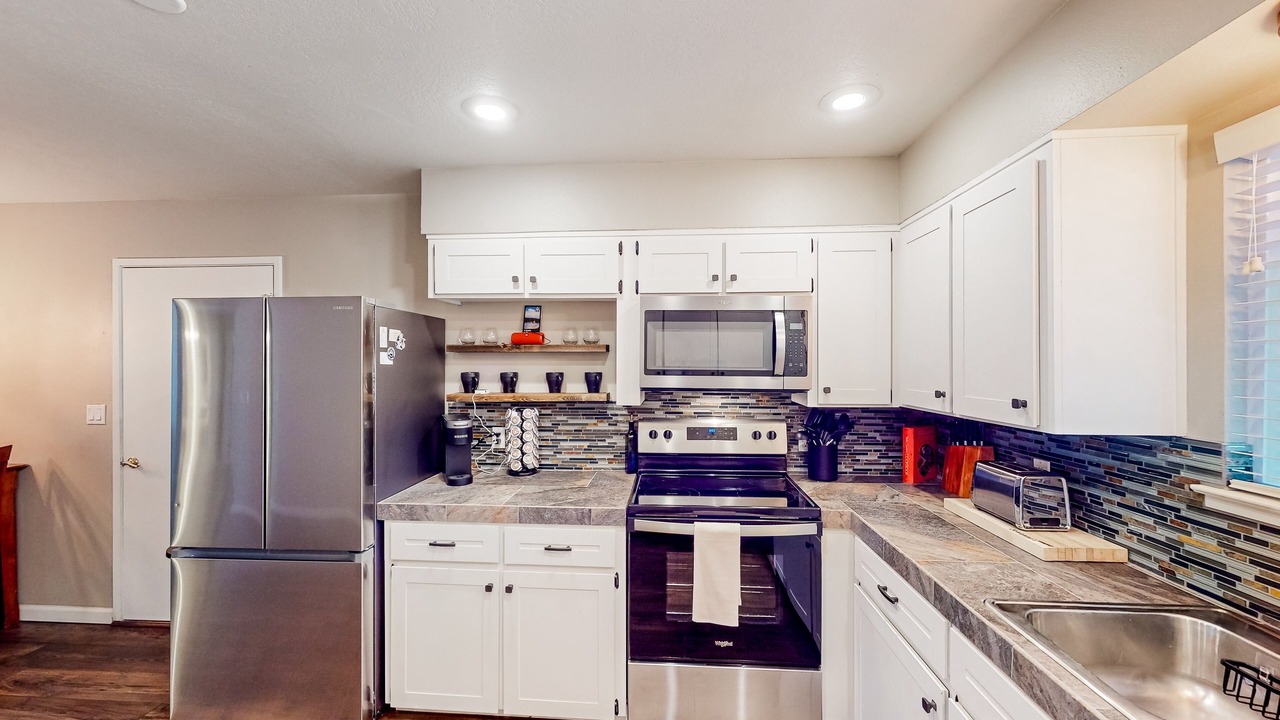 Photo of Kitchen in Groveland