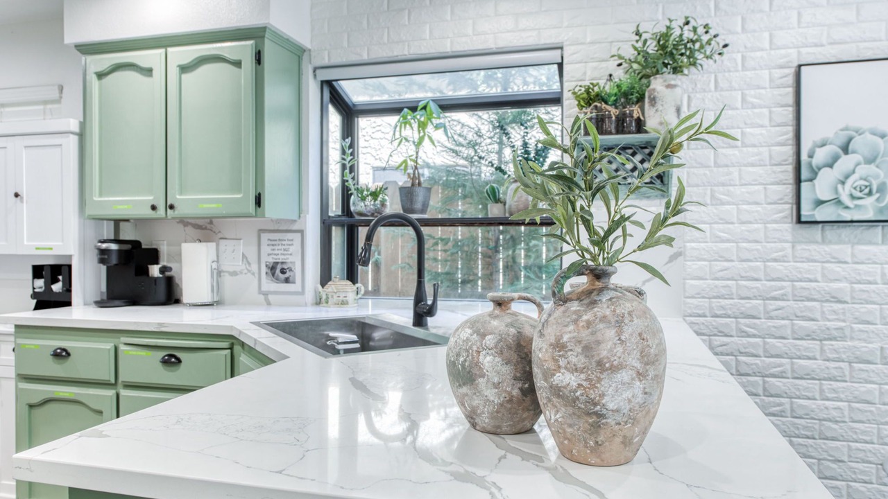 Photo of Kitchen in Raisin