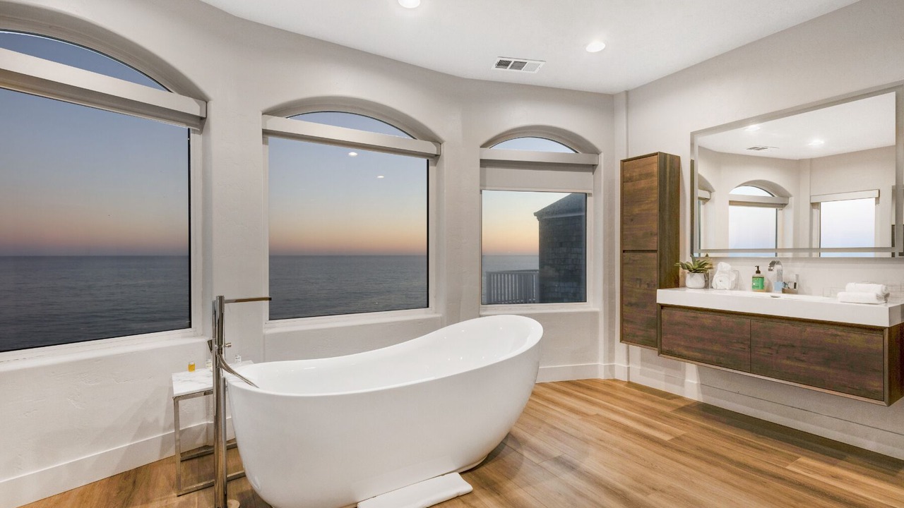 Photo of Bathroom in Central Malibu