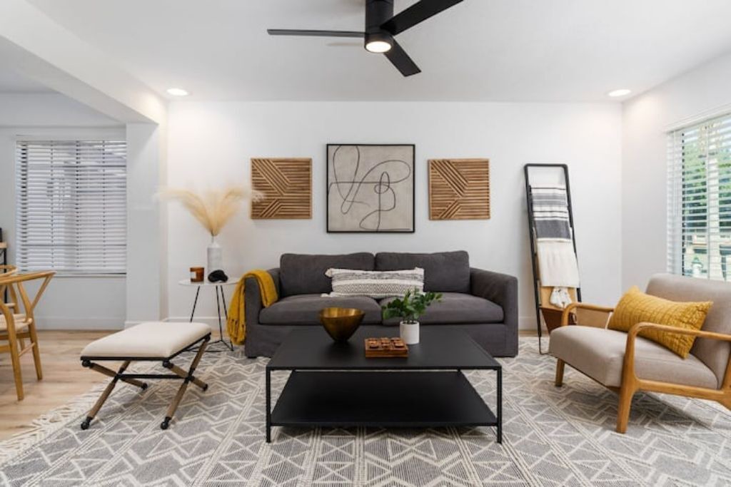 Photo of Livingroom in Raisin