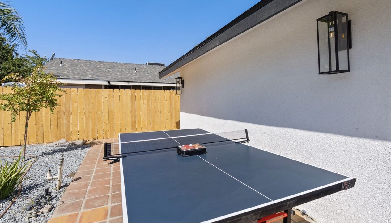Photo of Patio Balcony in Raisin