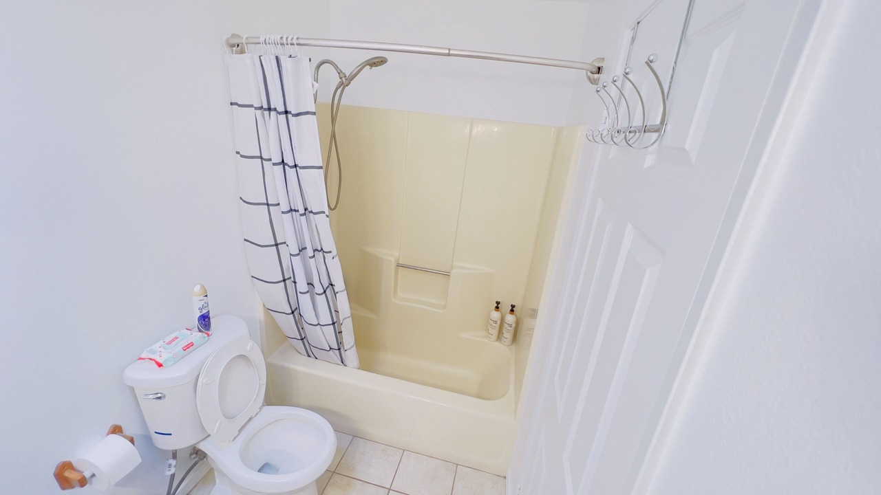 Photo of Bathroom in Ridgecrest
