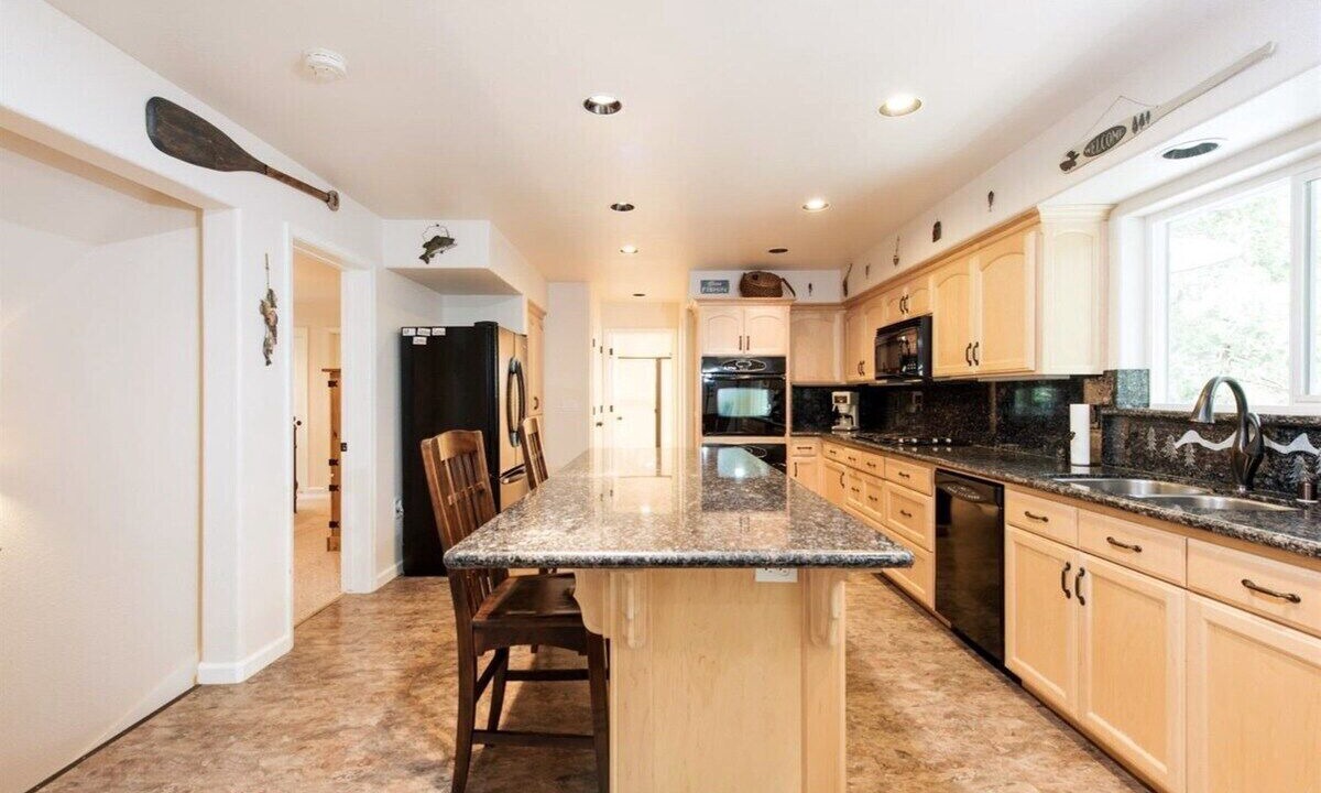 Photo of Kitchen in Dogwood Mountain