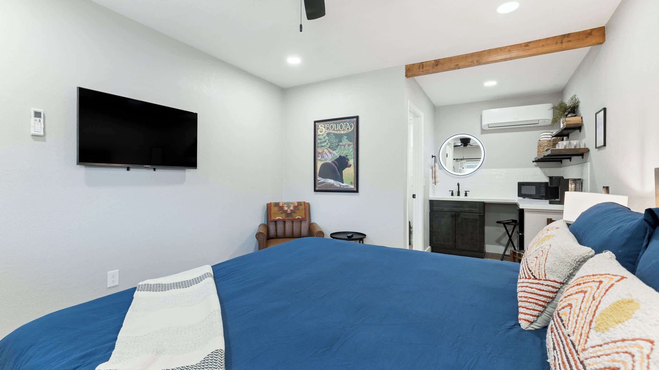 Photo of Bedroom in Three Rivers