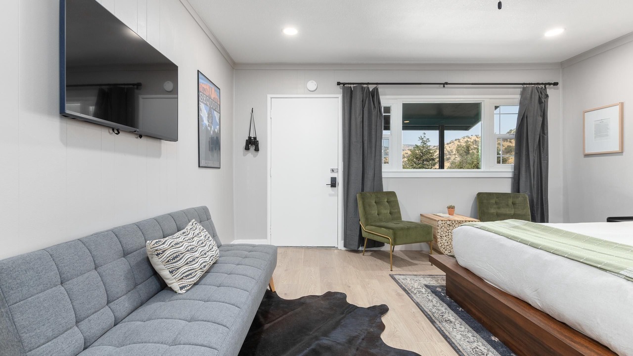 Photo of Bedroom in Three Rivers