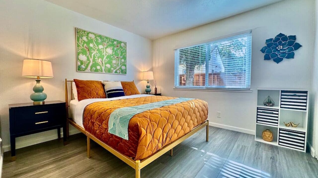 Photo of Bedroom in Downtown Sacramento