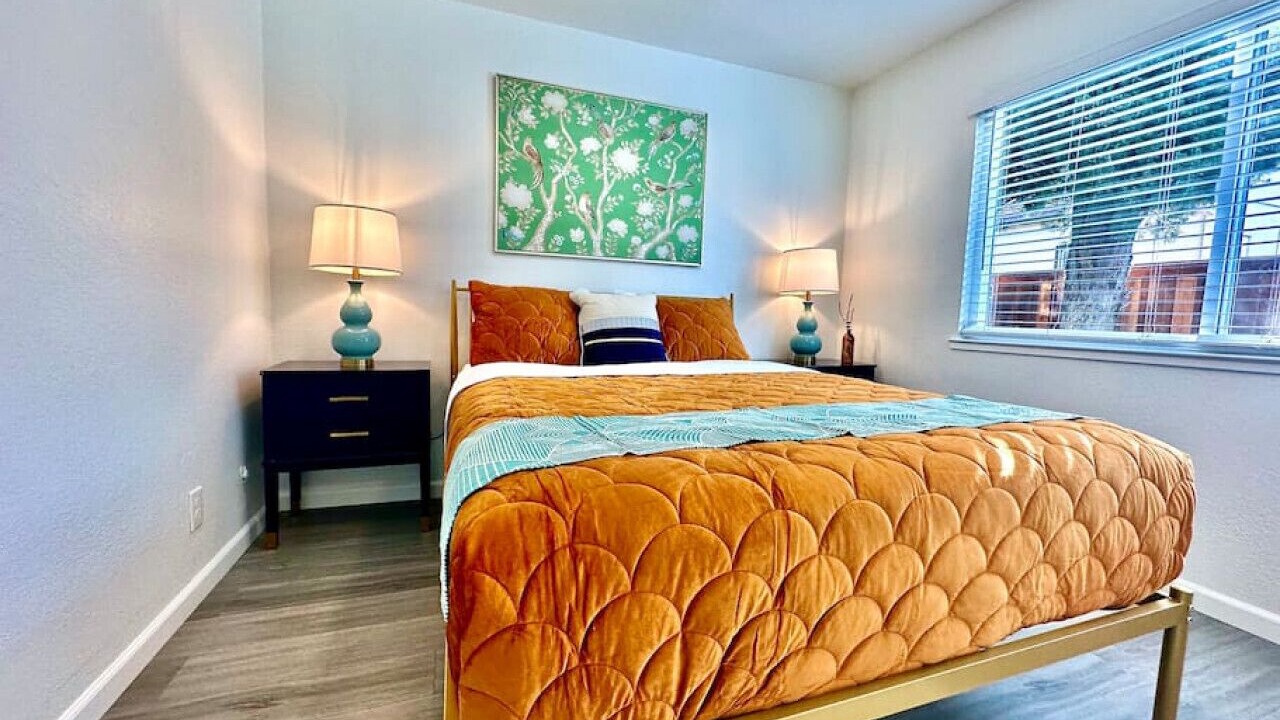Photo of Bedroom in Downtown Sacramento