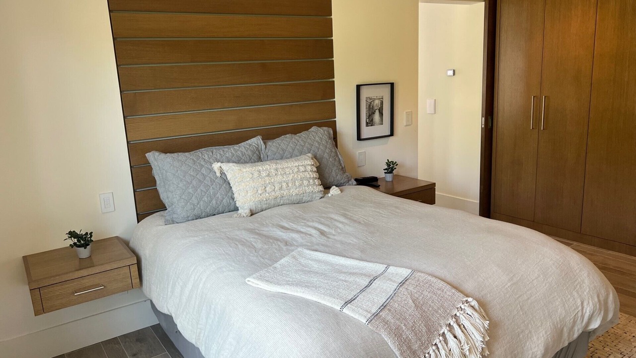 Photo of Bedroom in St. Helena