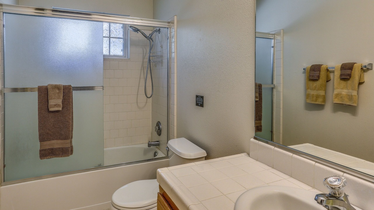 Photo of Bathroom in Mariposa
