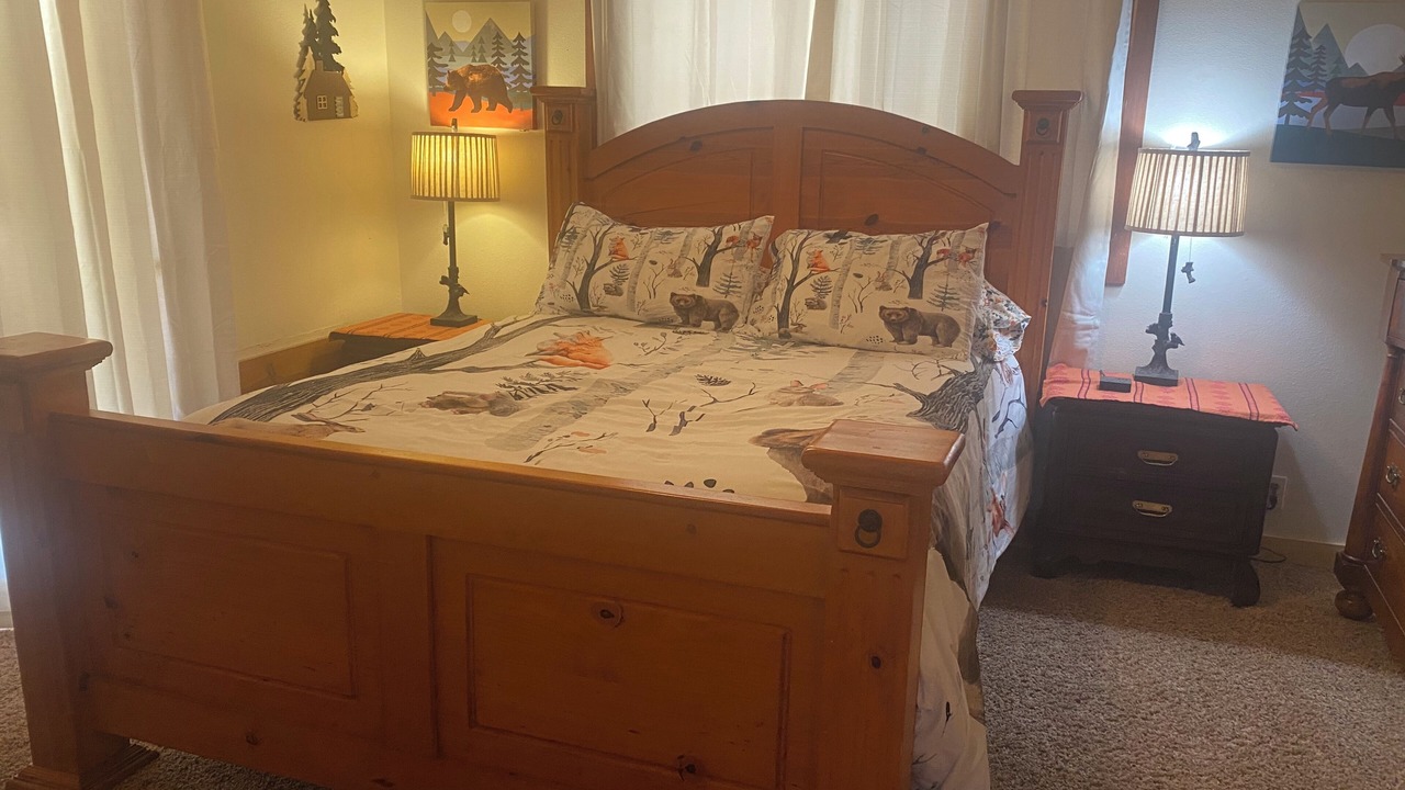 Photo of Bedroom in Mariposa
