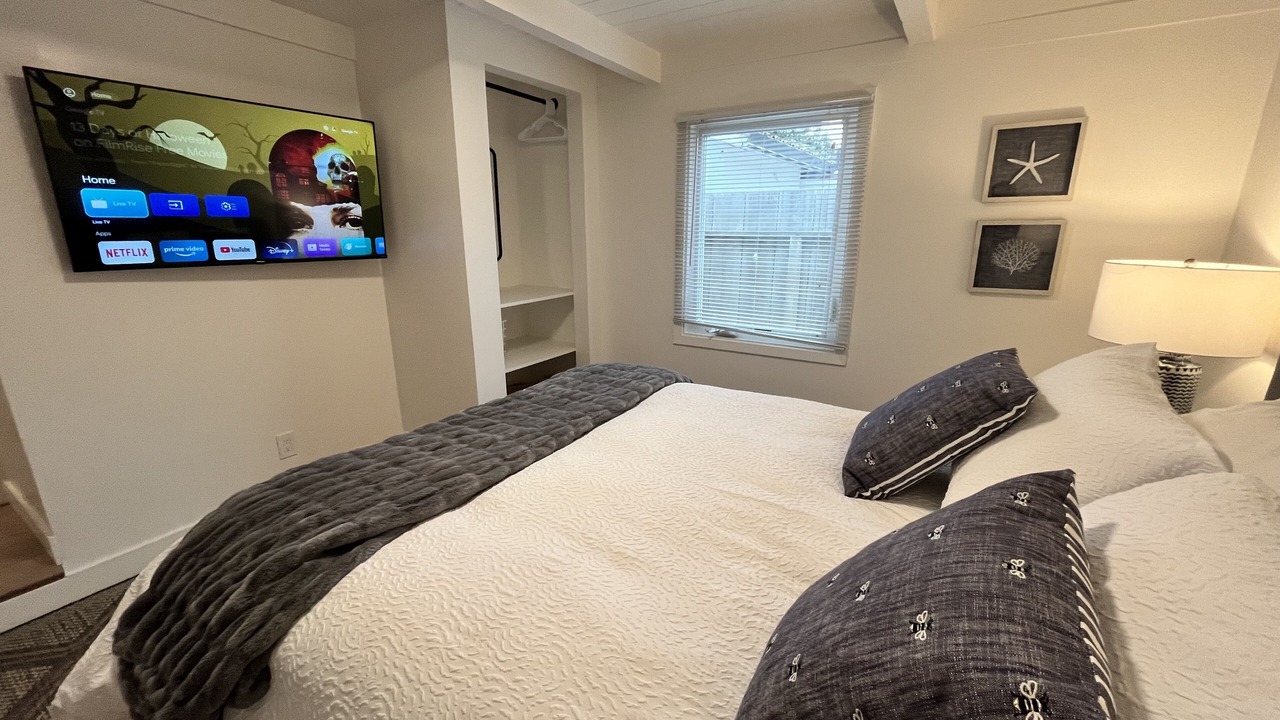Photo of Bedroom in Mescal Corridor NW