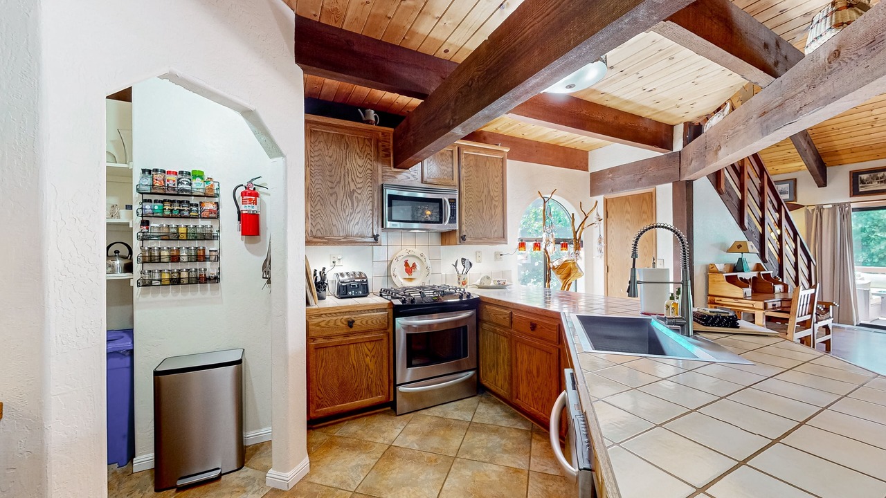 Photo of Kitchen in Bass Lake