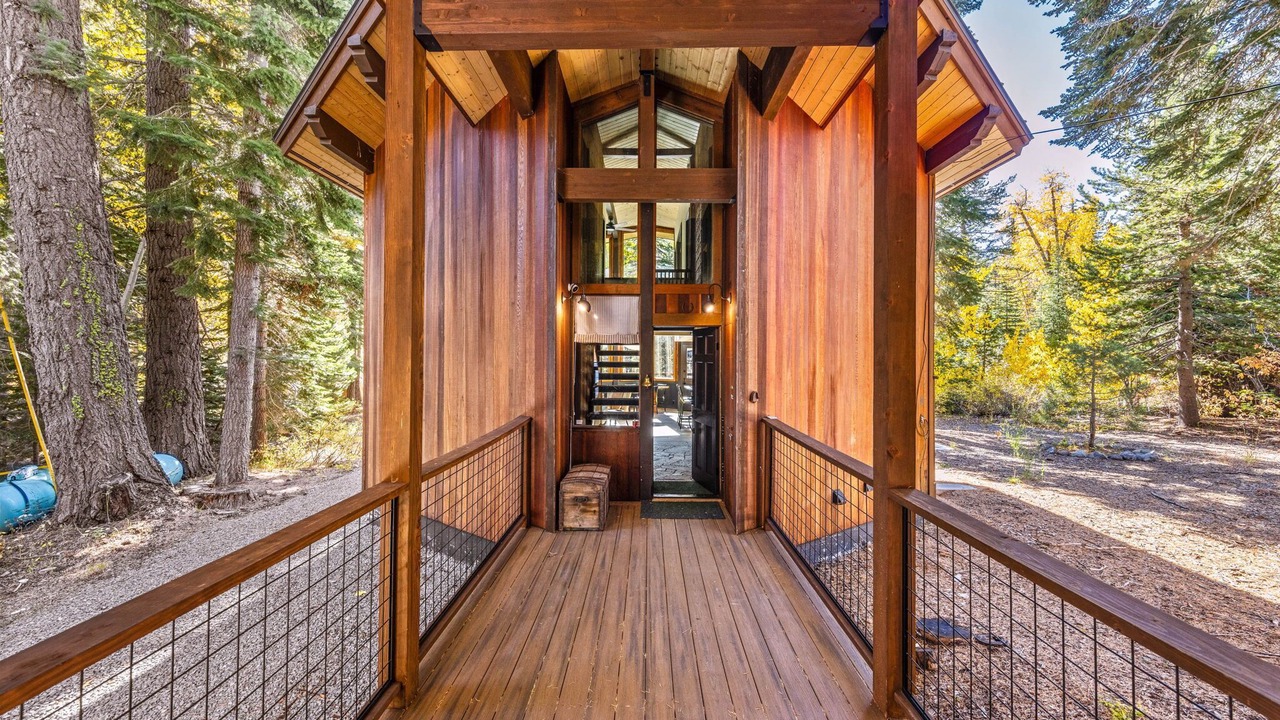 Photo of Outdoor in Alpine Meadows