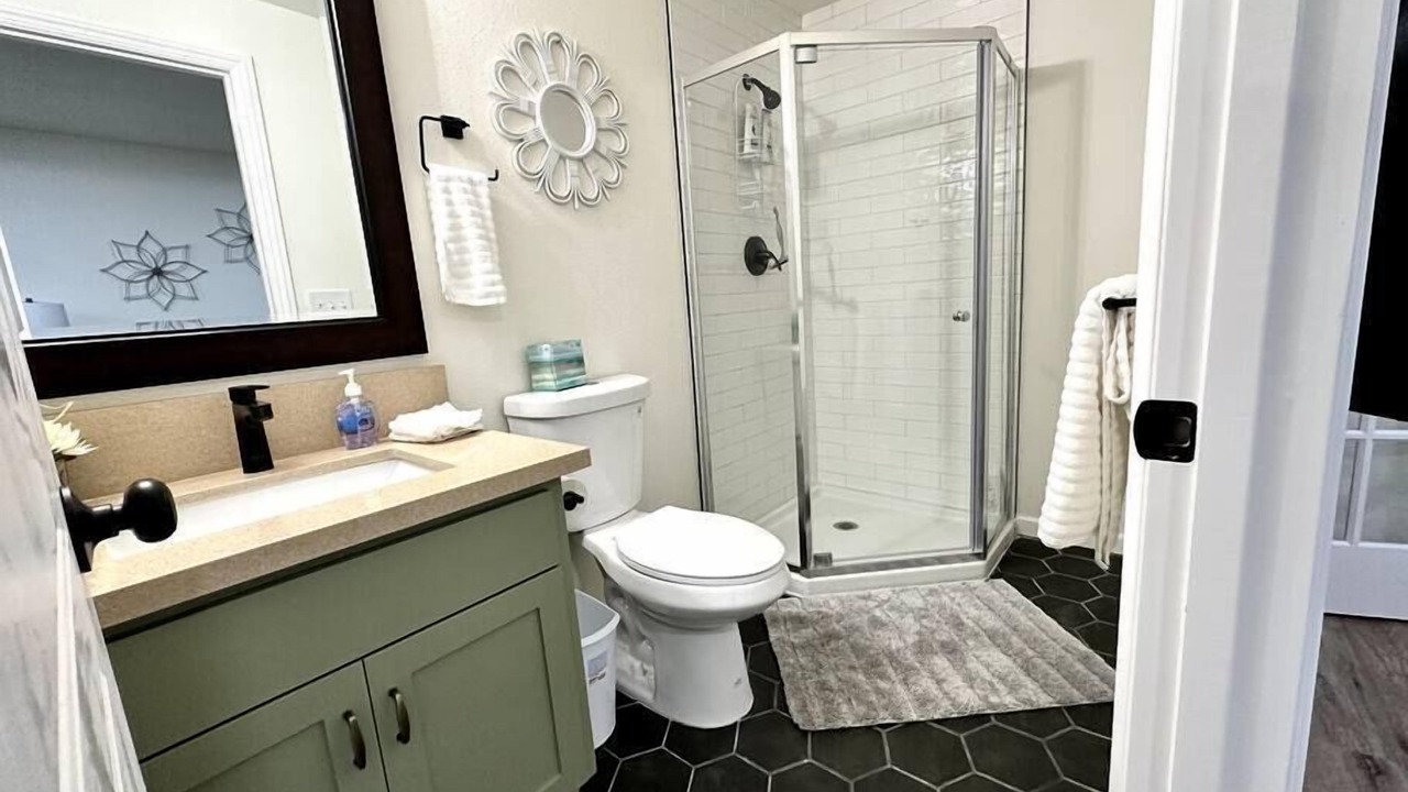 Photo of Bathroom in Lemoore