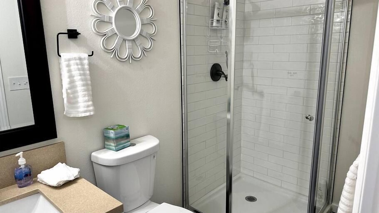 Photo of Bathroom in Lemoore