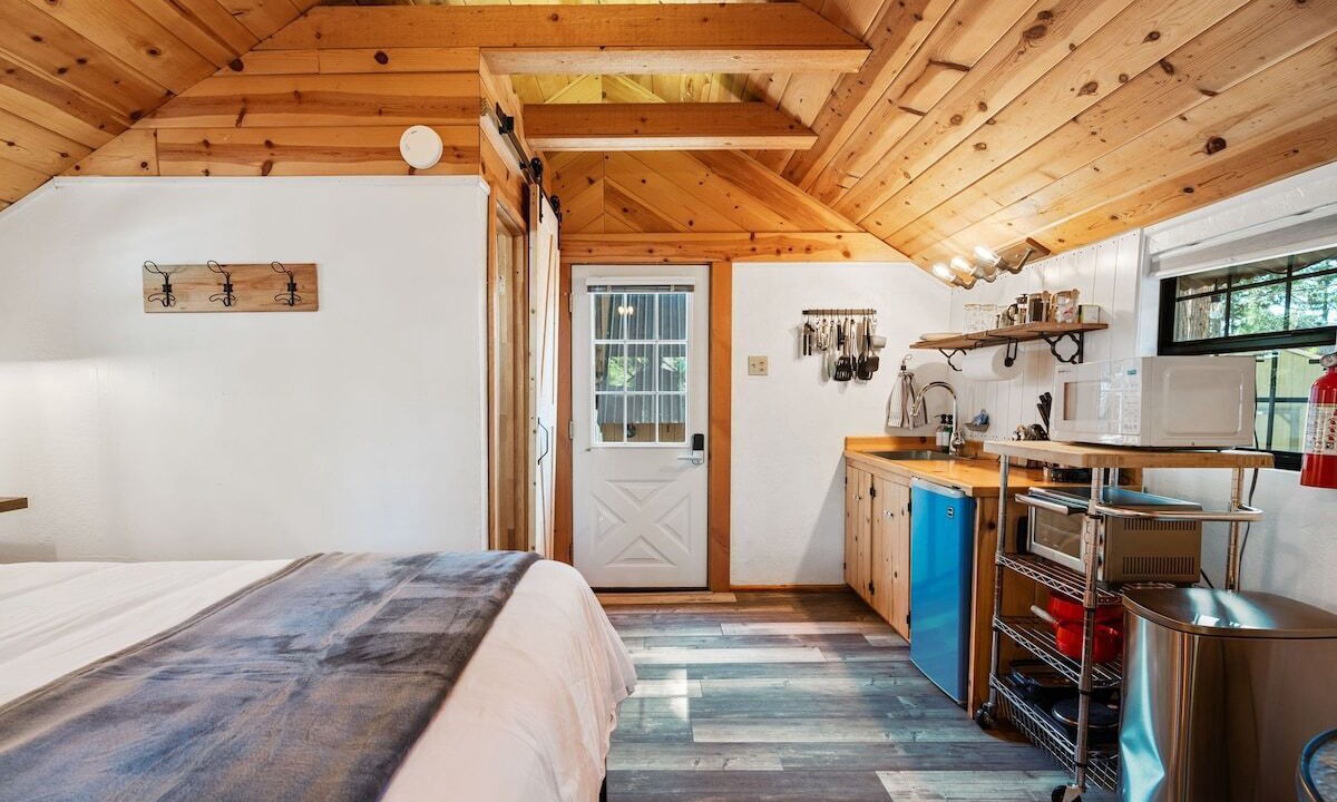 Photo of Bedroom in Shaver Lake