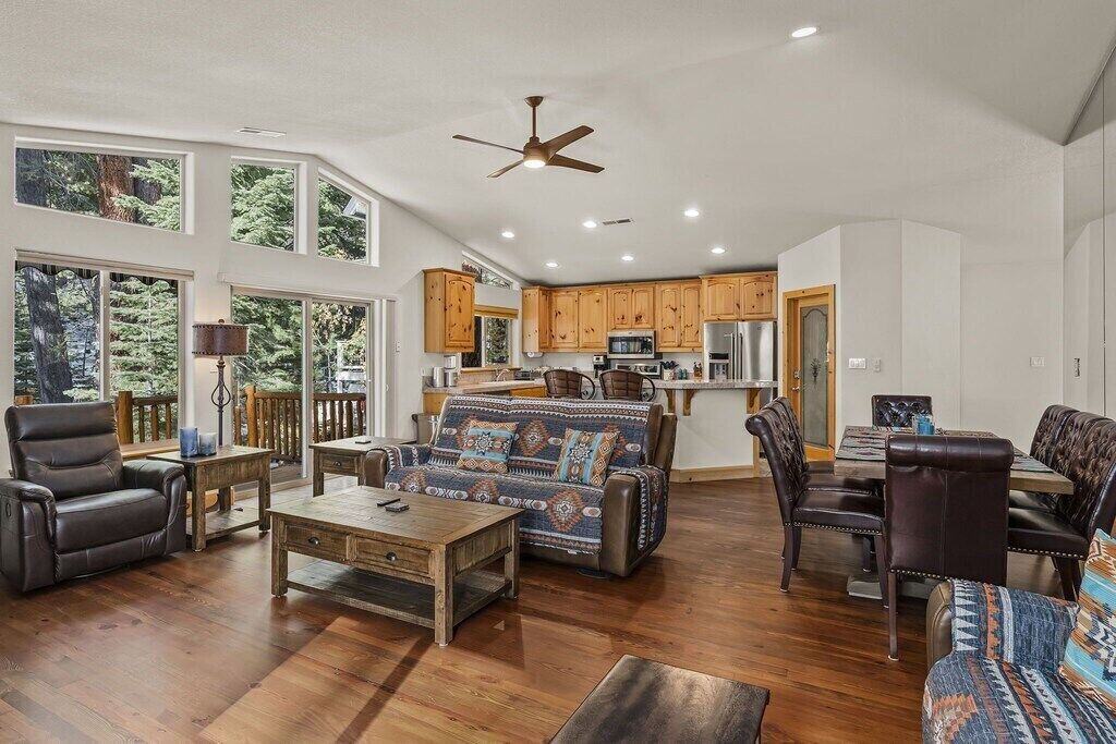 Photo of Livingroom in Incline Village