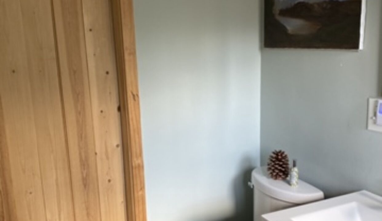 Photo of Bathroom in Mi-Wuk Village