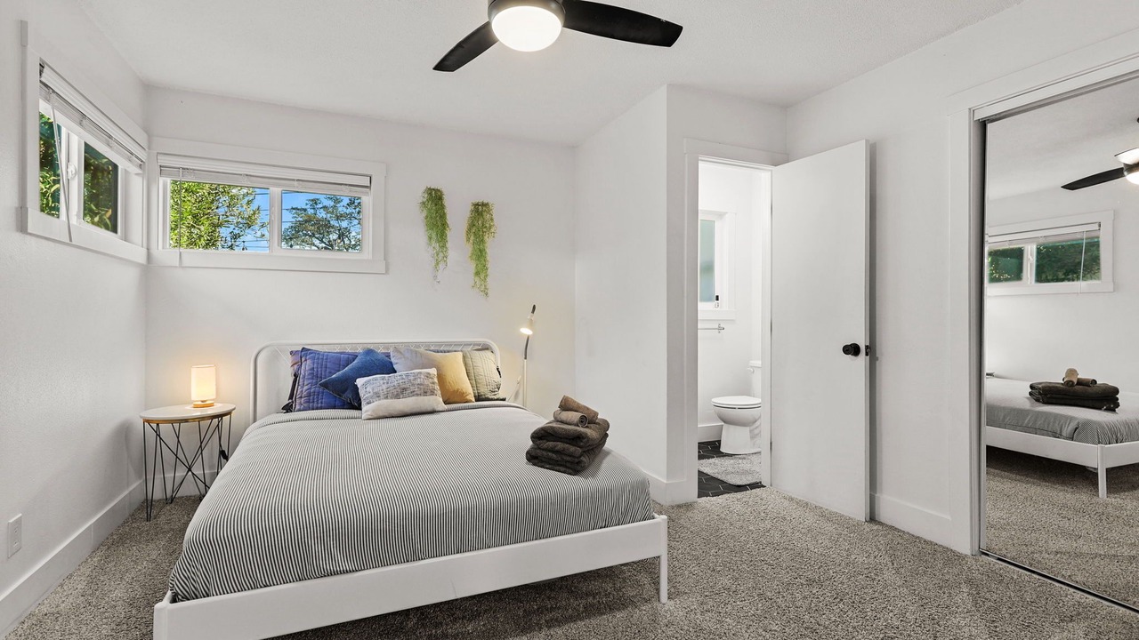 Photo of Bedroom in Redding