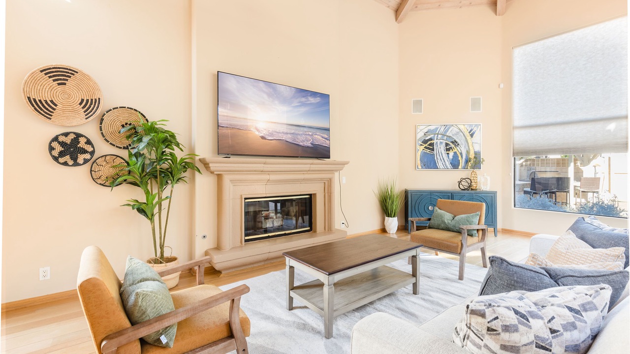 Photo of Livingroom in Huntington Beach