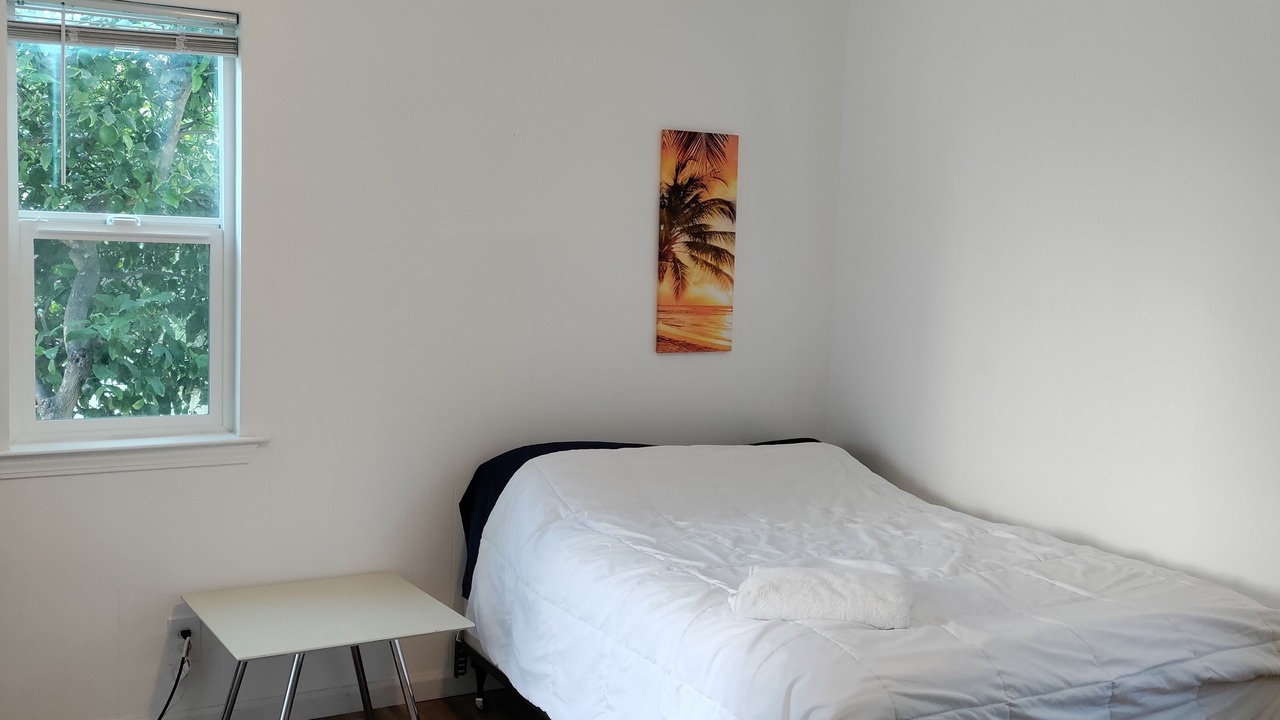 Photo of Bedroom in College Terrace