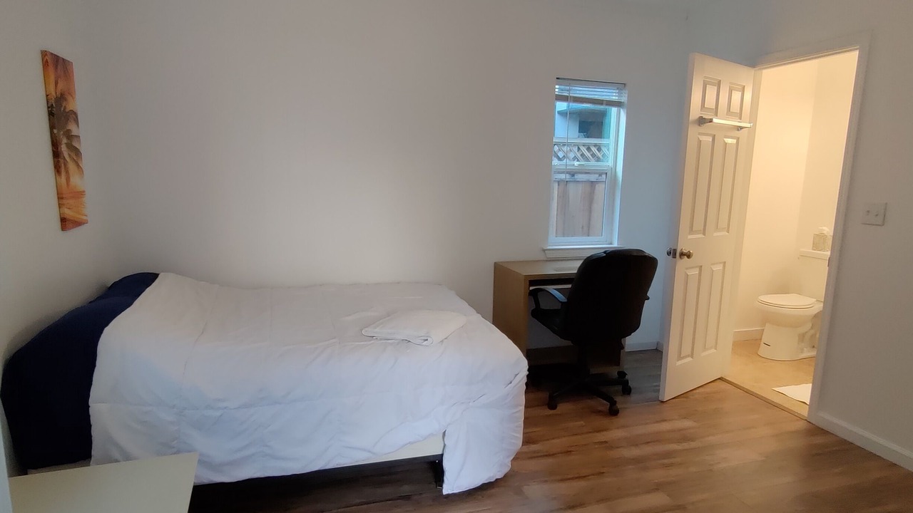 Photo of Bedroom in College Terrace