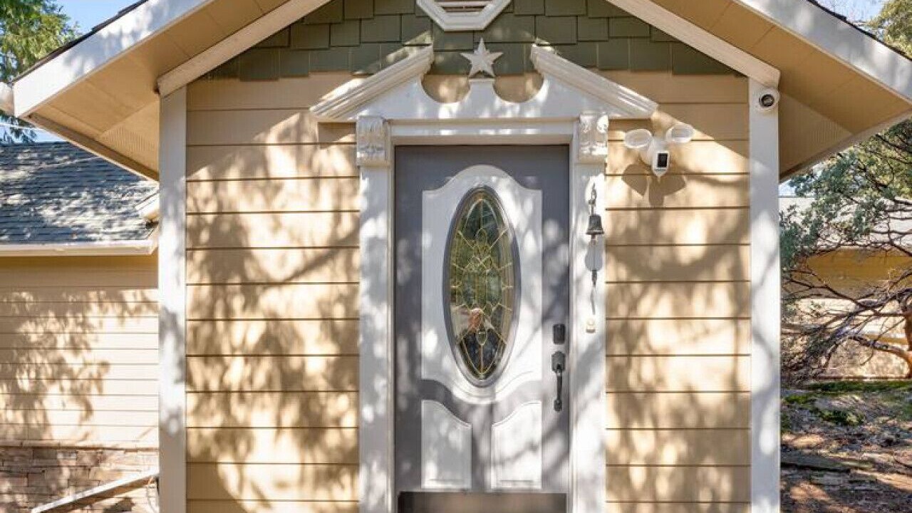Photo of Others in Oakhurst