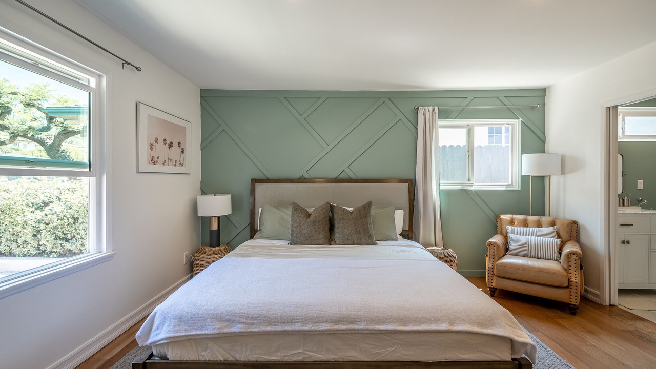 Photo of Bedroom in Highland Park