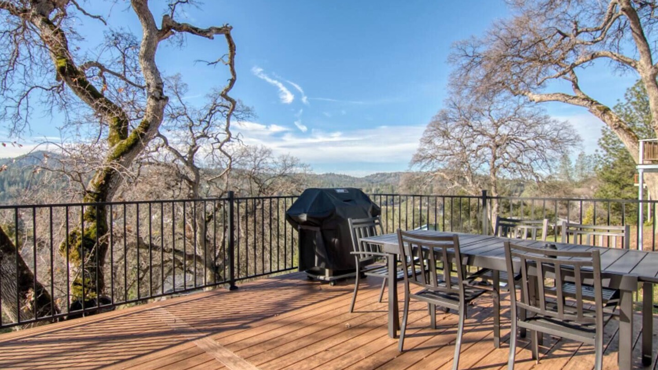 Photo of Outdoor in Groveland