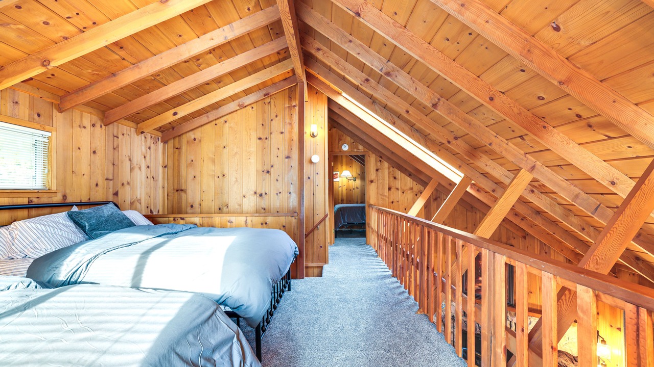 Photo of Bedroom in Mi-Wuk Village