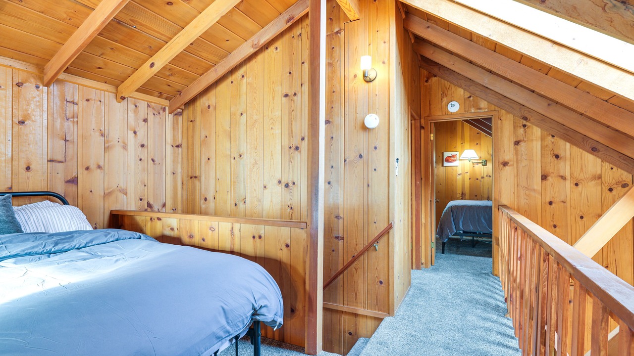 Photo of Bedroom in Mi-Wuk Village