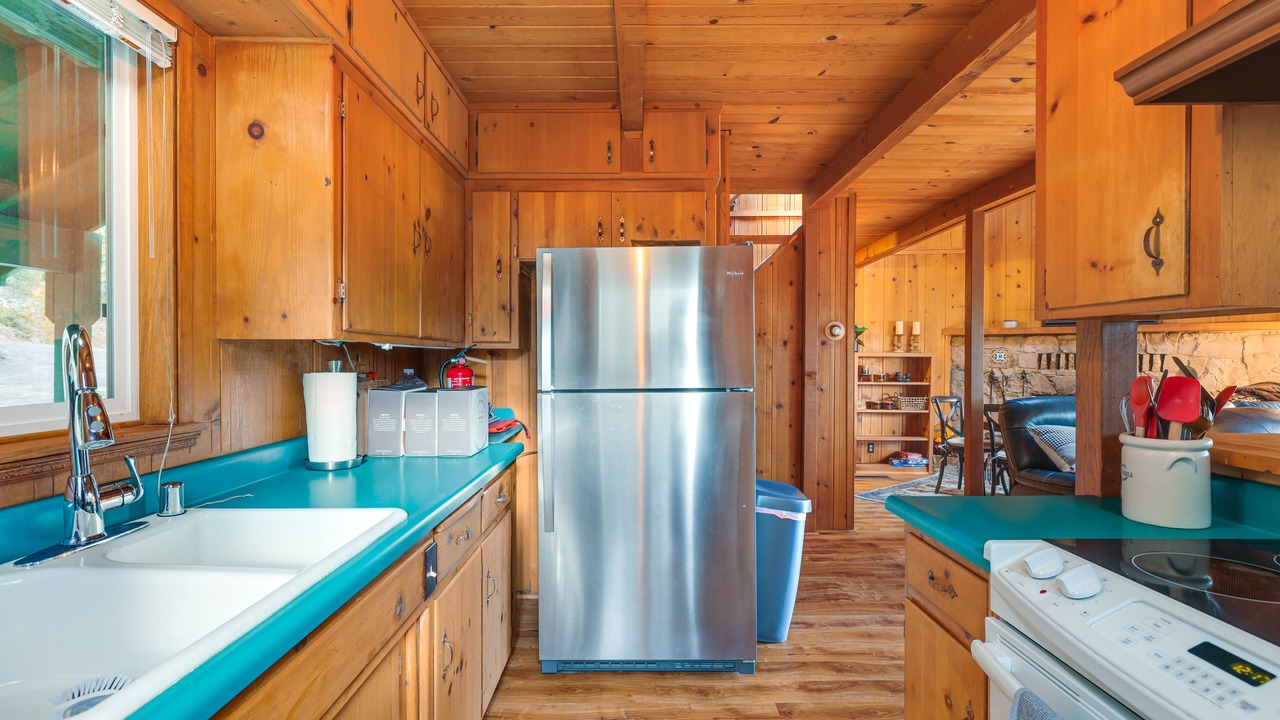 Photo of Kitchen in Mi-Wuk Village
