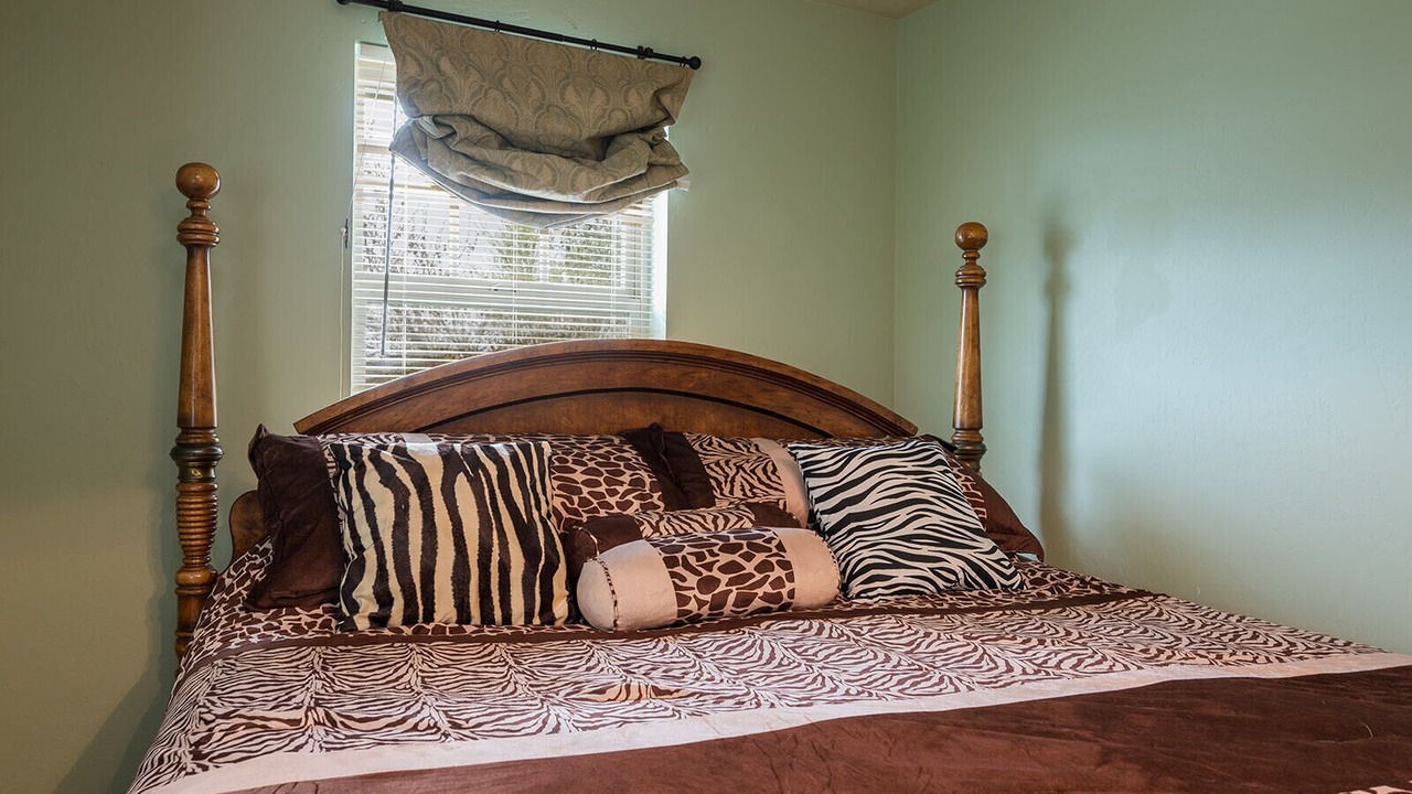 Photo of Bedroom in Atascadero