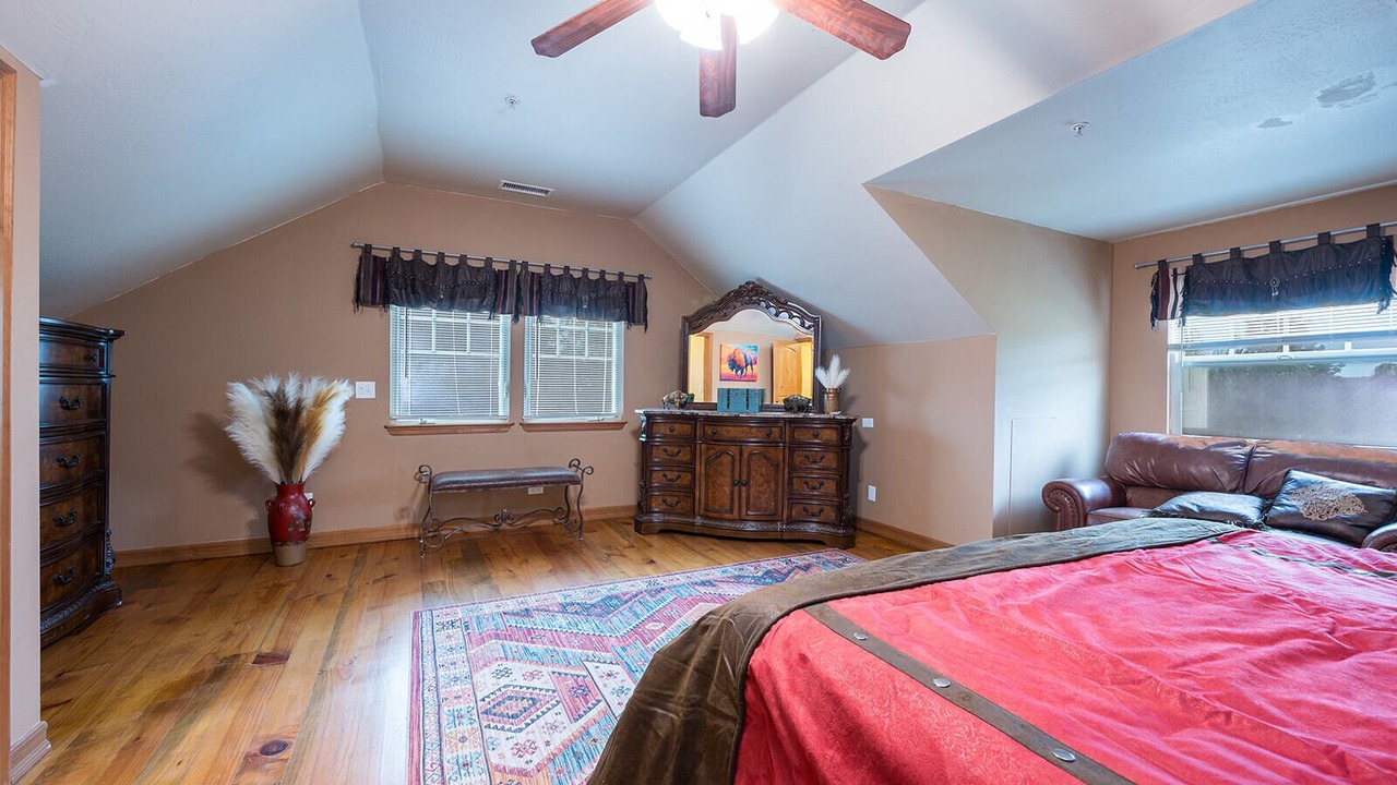 Photo of Bedroom in Atascadero