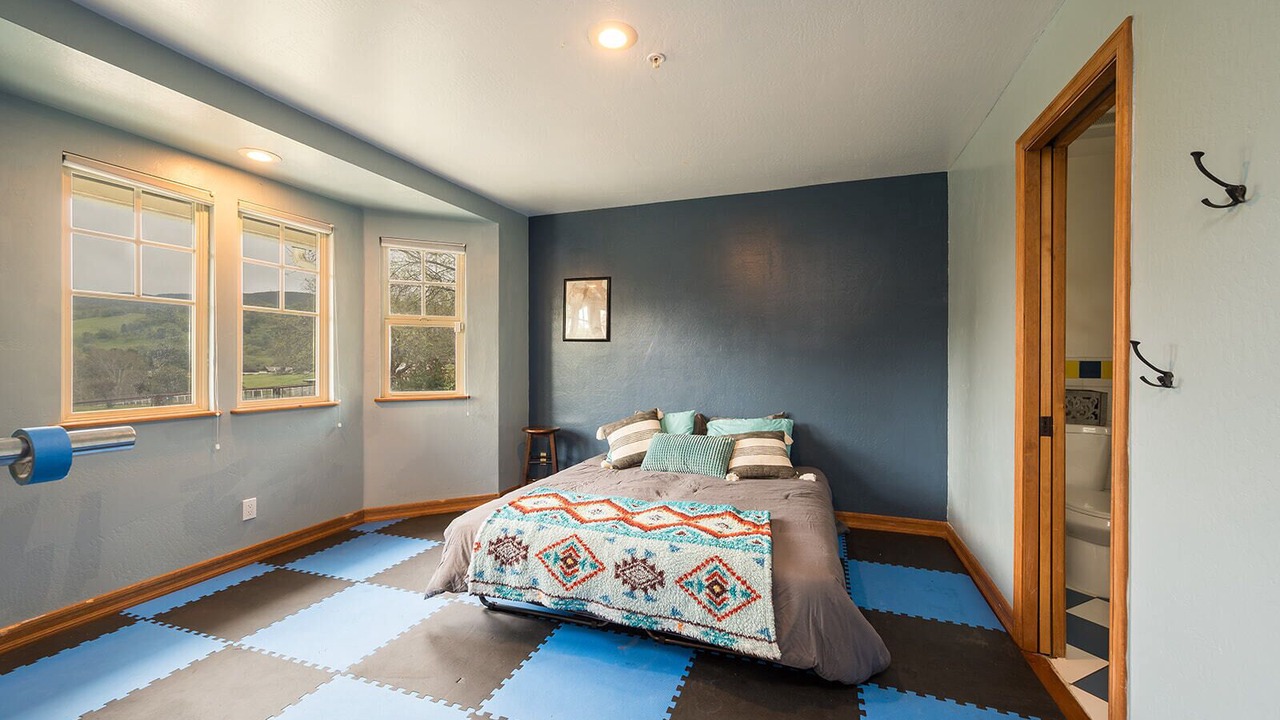 Photo of Bedroom in Atascadero