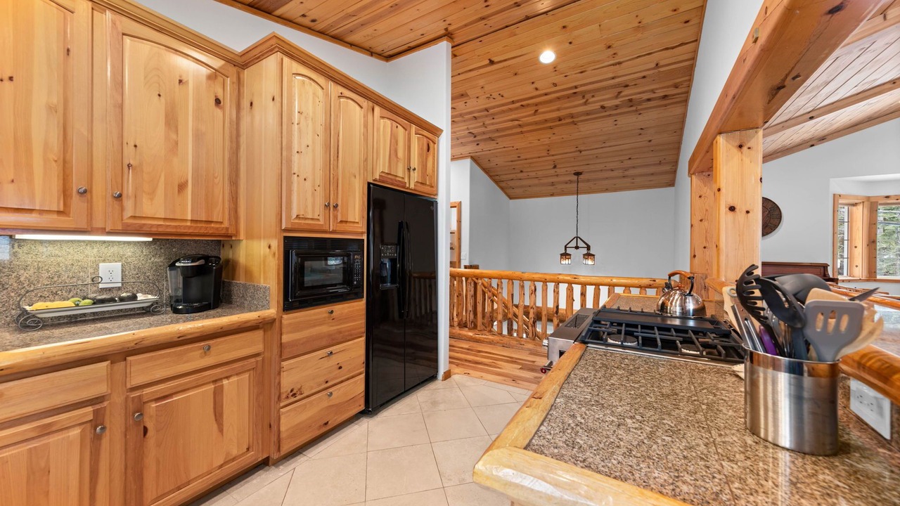 Photo of Kitchen in Tahoe Pines