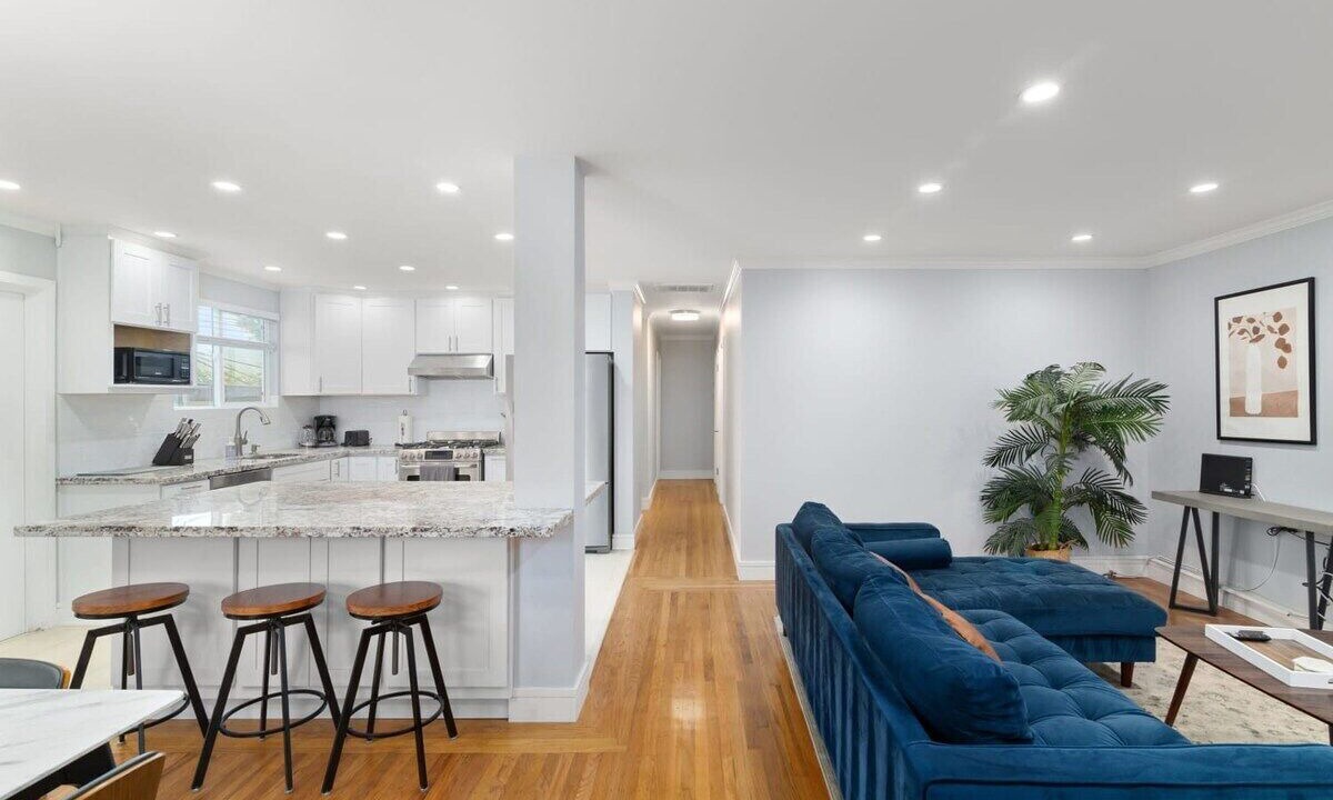 Photo of Livingroom in San Jose