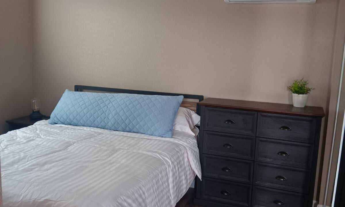 Photo of Bedroom in Quartzsite
